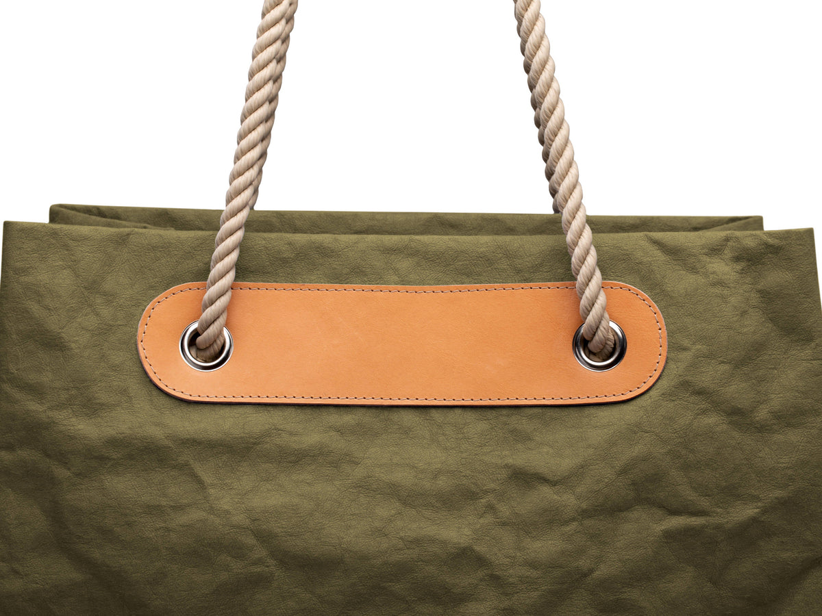 Bosca La Carta Beach Tote Olive
